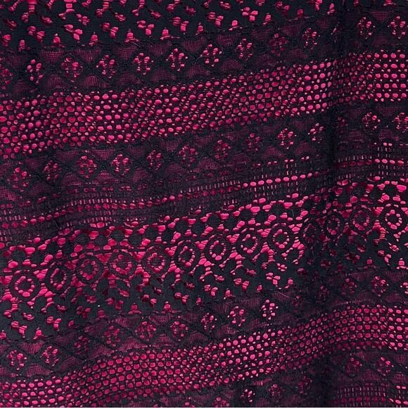 New York and Company 7th Avenue Pink and black lace pencil skirt Size 4 - Picture 10 of 14